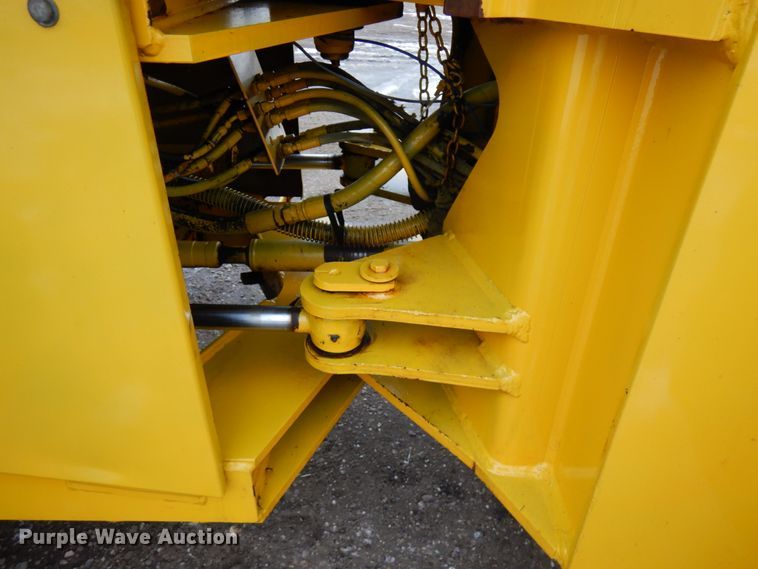 image for item IA9364 1989 John Deere 544E  wheel loader