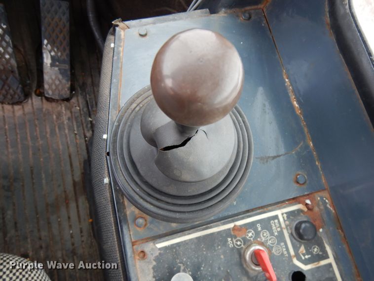 image for item IA9364 1989 John Deere 544E  wheel loader