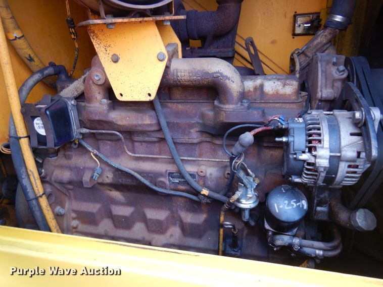 image for item IA9364 1989 John Deere 544E  wheel loader