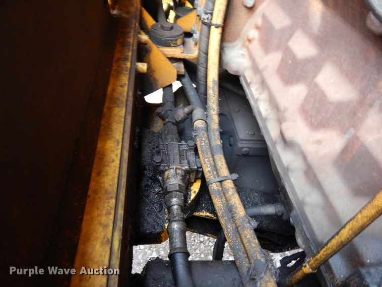 image for item IA9364 1989 John Deere 544E  wheel loader