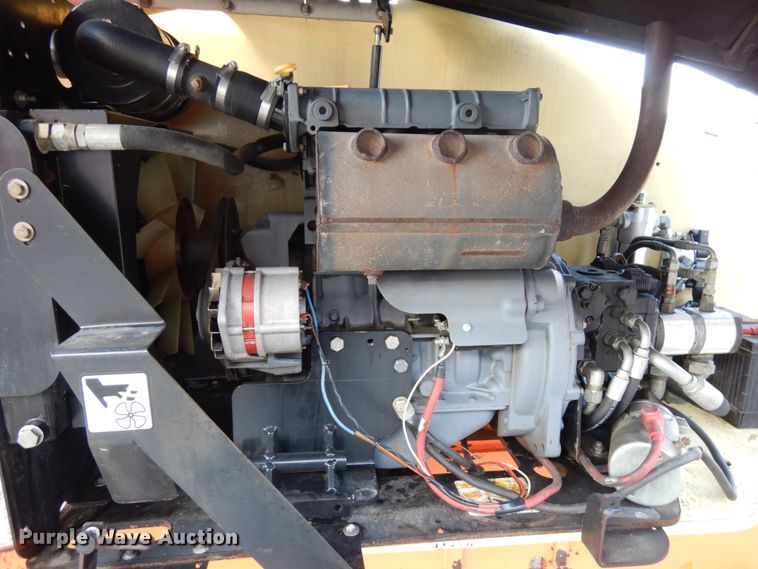 image for item IA9372 2004 JLG 400S  boom lift