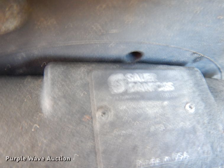 image for item IA9372 2004 JLG 400S  boom lift