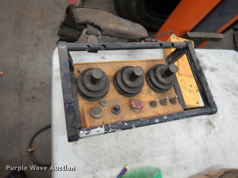 image for item IA9374 Iowa Mold Tooling Co. 16000S2-J36820 crane