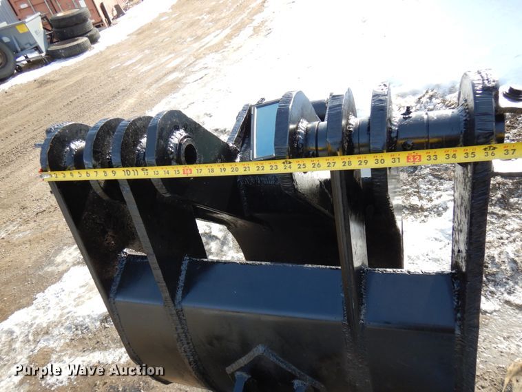 image for item IA9376 Excavator grapple