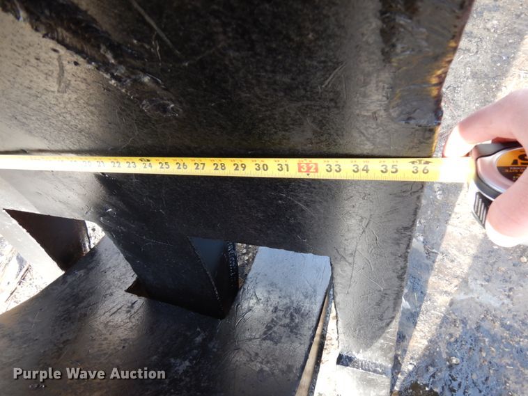 image for item IA9376 Excavator grapple