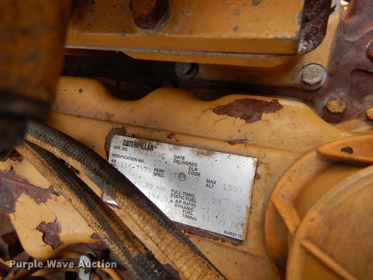 image for item IA9379 1995 Caterpillar D250E  haul truck