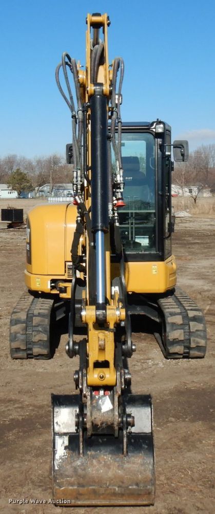 image for item IA9382 2018 Caterpillar 305E2  mini excavator