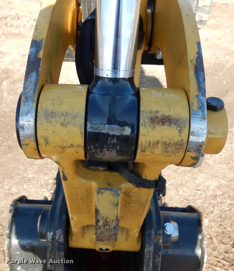 image for item IA9382 2018 Caterpillar 305E2  mini excavator