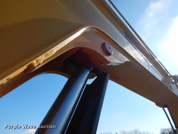 image for item IA9382 2018 Caterpillar 305E2  mini excavator