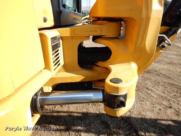 image for item IA9382 2018 Caterpillar 305E2  mini excavator