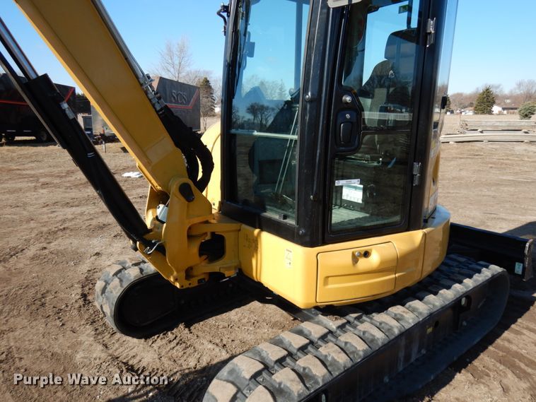 image for item IA9382 2018 Caterpillar 305E2  mini excavator