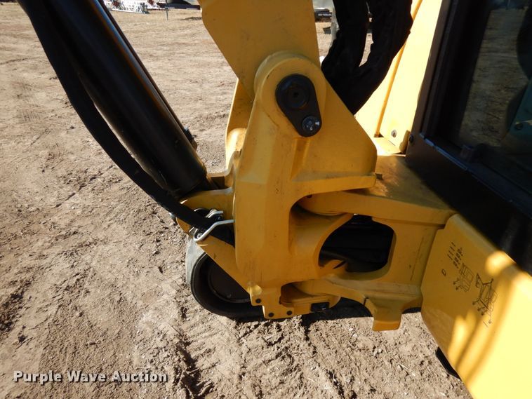 image for item IA9382 2018 Caterpillar 305E2  mini excavator