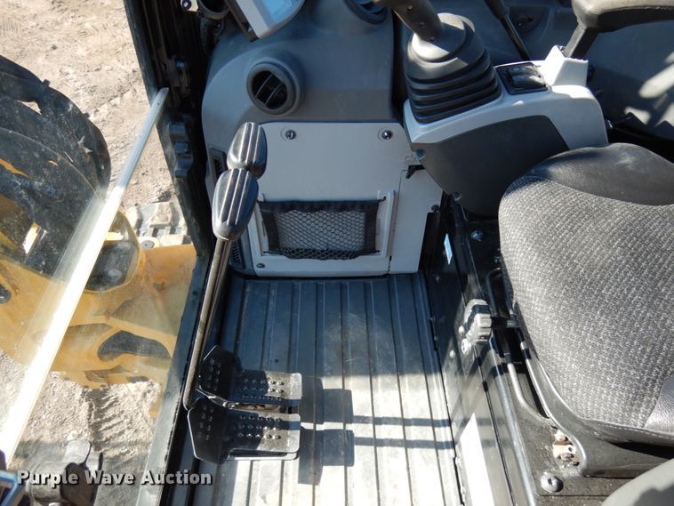 image for item IA9382 2018 Caterpillar 305E2  mini excavator