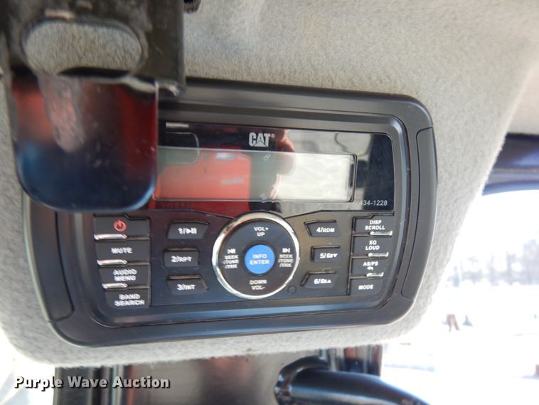 image for item IA9382 2018 Caterpillar 305E2  mini excavator