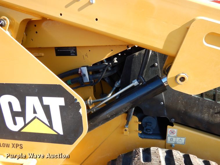 image for item IA9383 2015 Caterpillar 289D  tracked skid steer loader