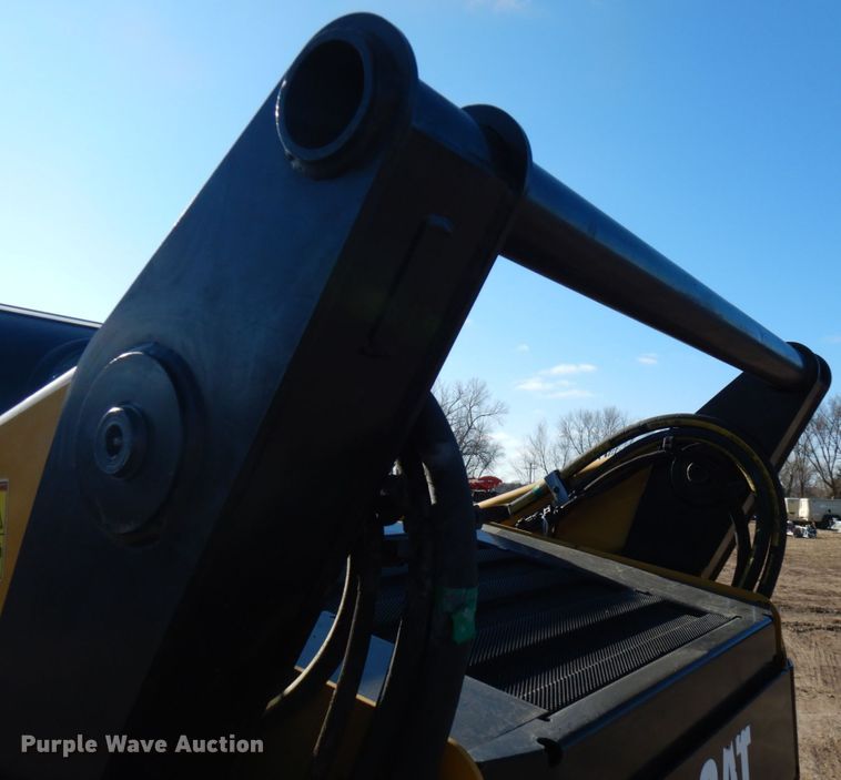 image for item IA9383 2015 Caterpillar 289D  tracked skid steer loader