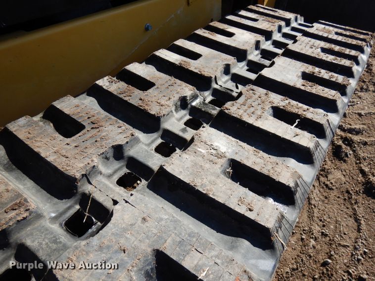 image for item IA9383 2015 Caterpillar 289D  tracked skid steer loader