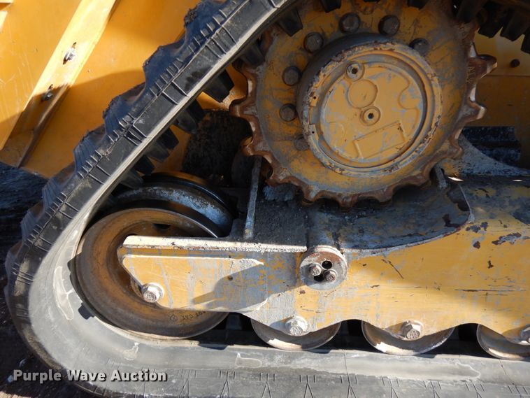 image for item IA9383 2015 Caterpillar 289D  tracked skid steer loader