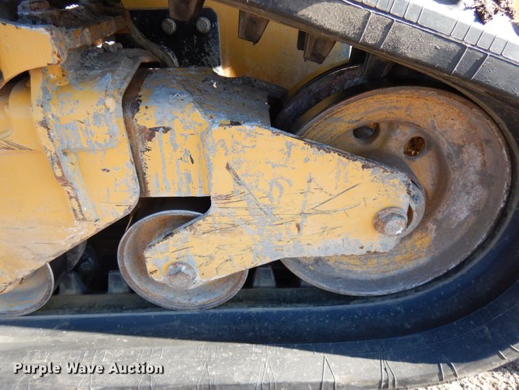 image for item IA9383 2015 Caterpillar 289D  tracked skid steer loader