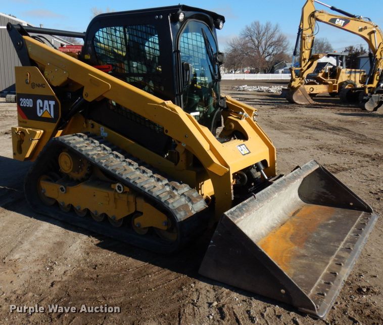 image for item IA9384 2017 Caterpillar 289D  tracked skid steer loader