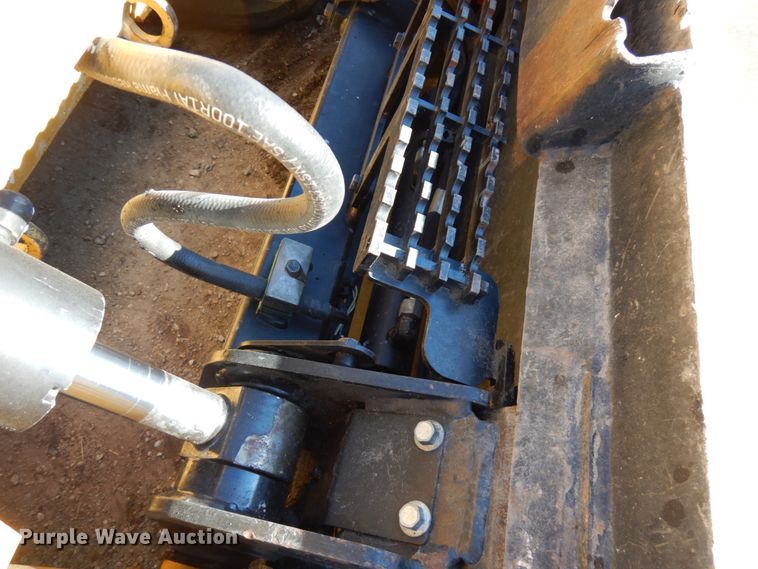 image for item IA9384 2017 Caterpillar 289D  tracked skid steer loader