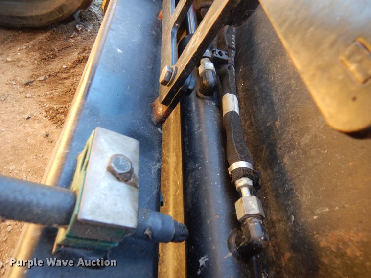 image for item IA9384 2017 Caterpillar 289D  tracked skid steer loader