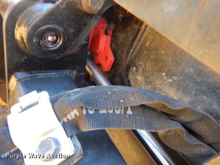 image for item IA9384 2017 Caterpillar 289D  tracked skid steer loader