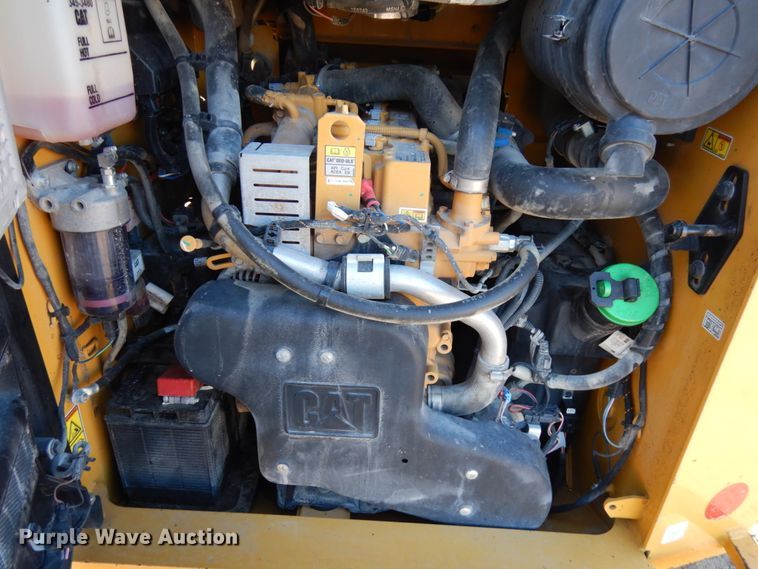 image for item IA9384 2017 Caterpillar 289D  tracked skid steer loader