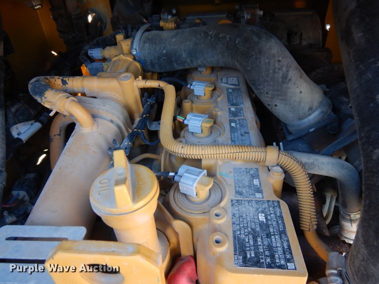 image for item IA9384 2017 Caterpillar 289D  tracked skid steer loader