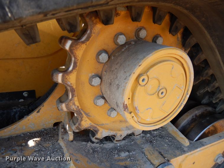 image for item IA9384 2017 Caterpillar 289D  tracked skid steer loader