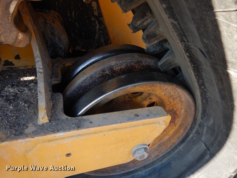 image for item IA9384 2017 Caterpillar 289D  tracked skid steer loader