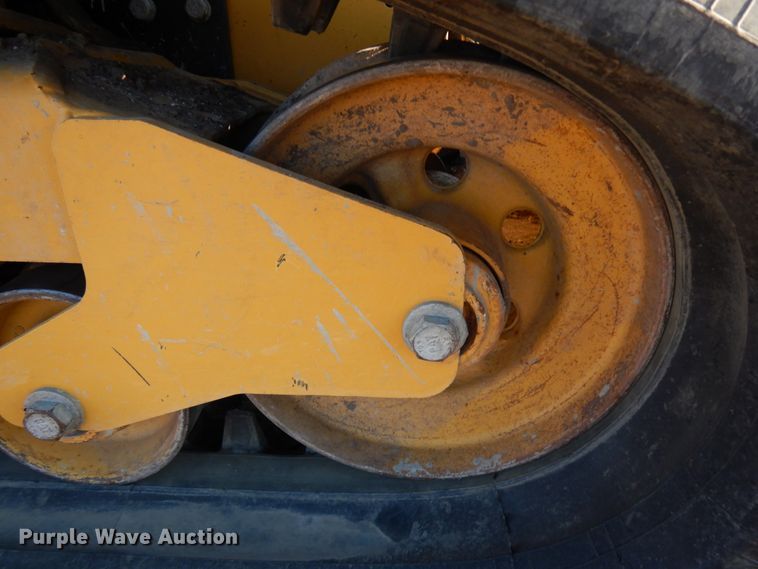 image for item IA9384 2017 Caterpillar 289D  tracked skid steer loader