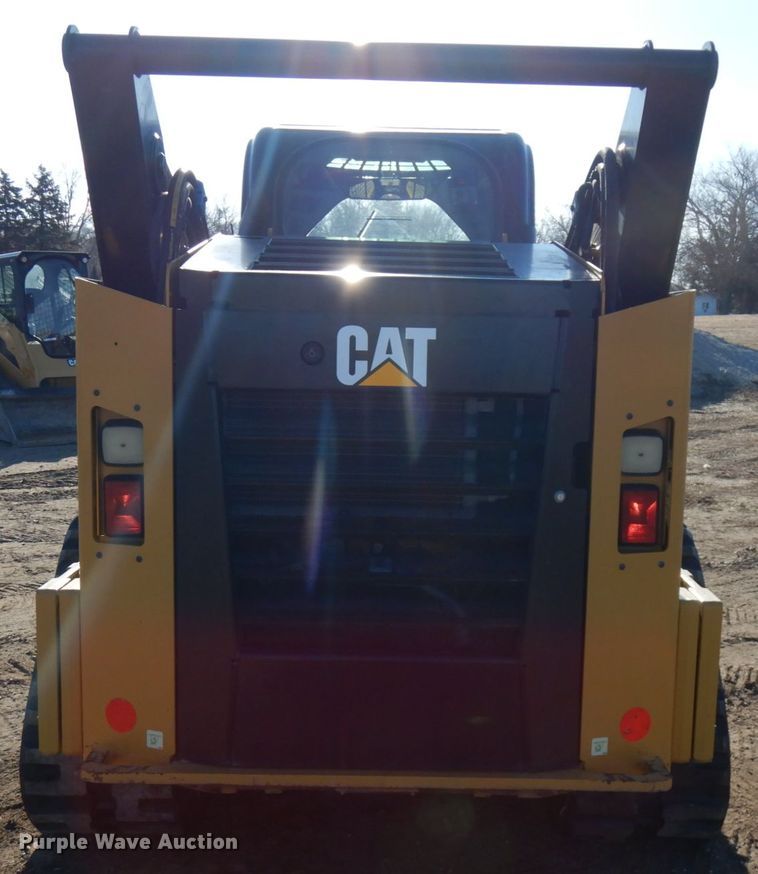 image for item IA9385 2017 Caterpillar 289D  tracked skid steer loader