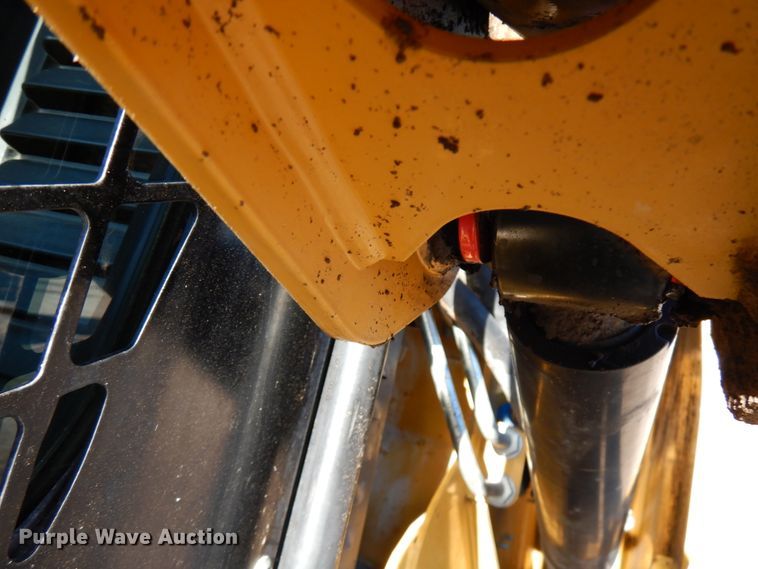 image for item IA9385 2017 Caterpillar 289D  tracked skid steer loader