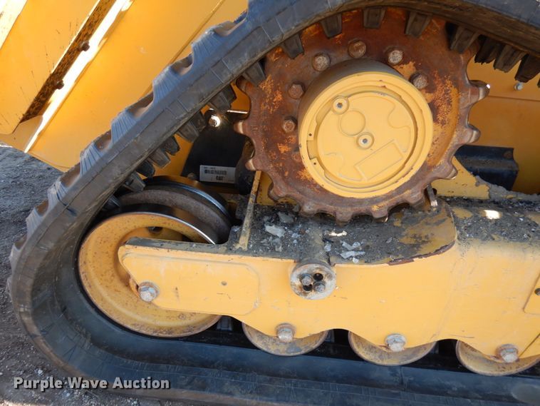 image for item IA9385 2017 Caterpillar 289D  tracked skid steer loader