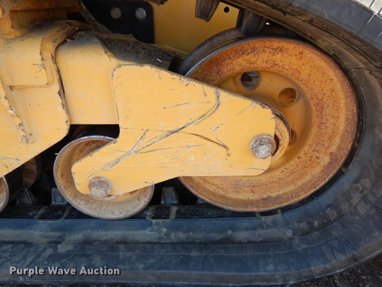 image for item IA9385 2017 Caterpillar 289D  tracked skid steer loader