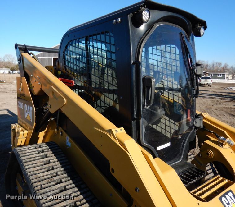 image for item IA9386 2019 Caterpillar 289D  tracked skid steer loader