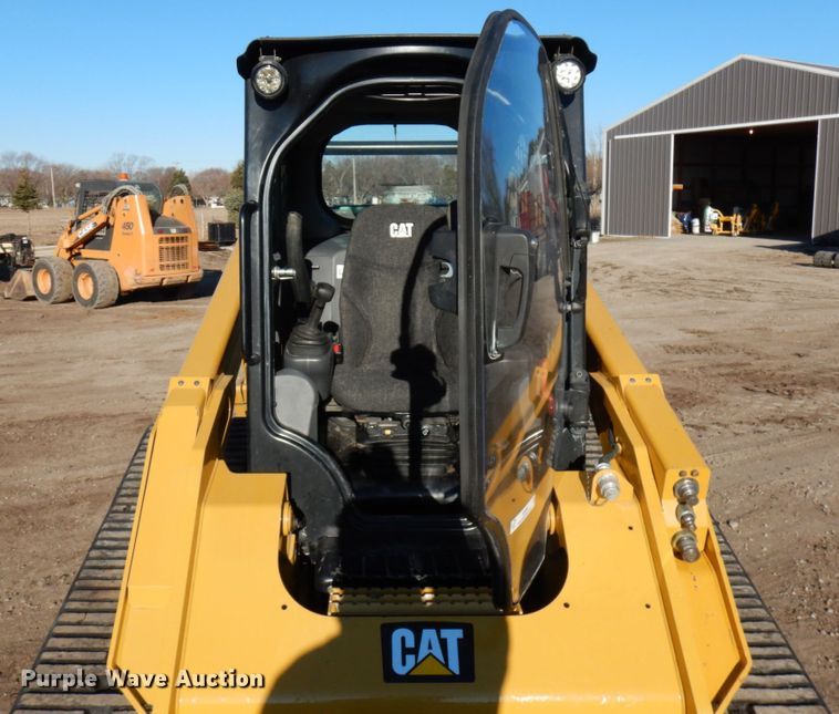 image for item IA9386 2019 Caterpillar 289D  tracked skid steer loader