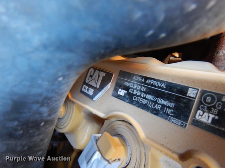 image for item IA9386 2019 Caterpillar 289D  tracked skid steer loader