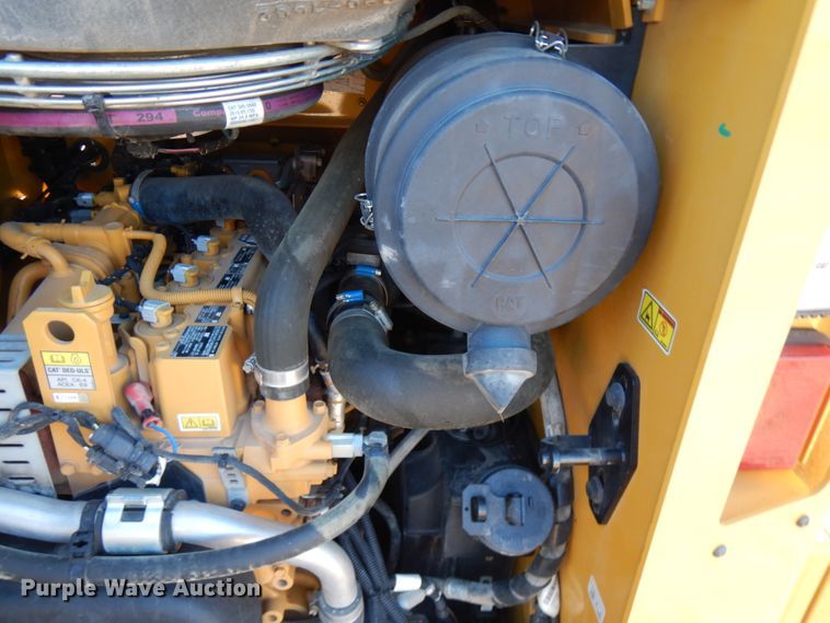 image for item IA9386 2019 Caterpillar 289D  tracked skid steer loader