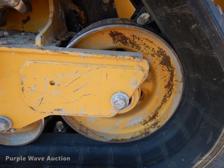 image for item IA9386 2019 Caterpillar 289D  tracked skid steer loader