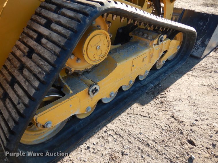 image for item IA9386 2019 Caterpillar 289D  tracked skid steer loader