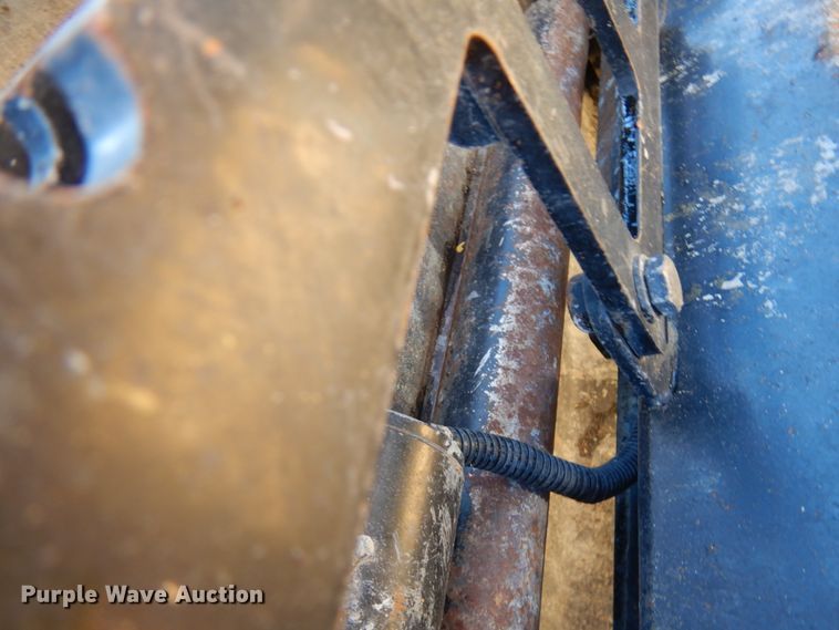 image for item IA9387 2016 Caterpillar 289D  tracked skid steer loader