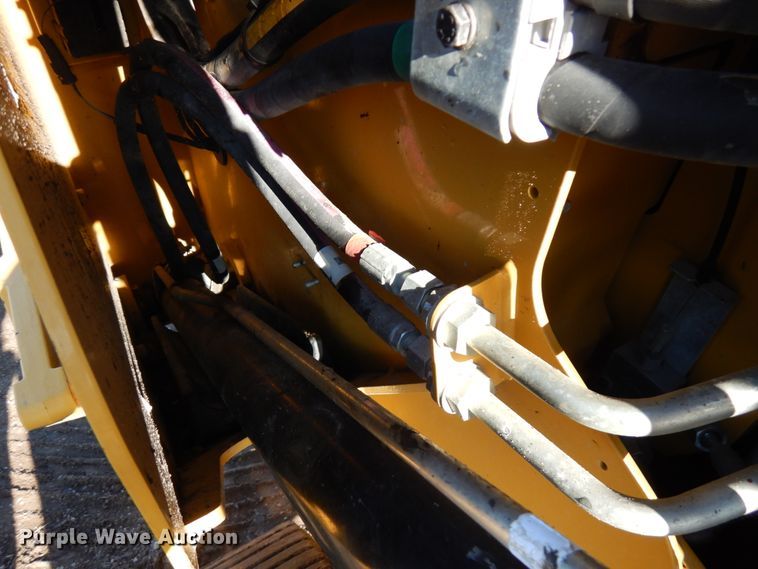 image for item IA9387 2016 Caterpillar 289D  tracked skid steer loader