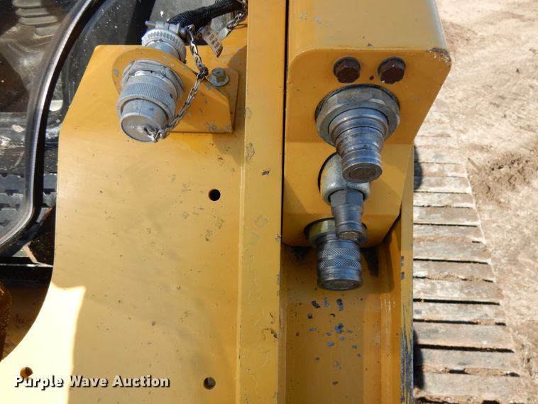 image for item IA9387 2016 Caterpillar 289D  tracked skid steer loader