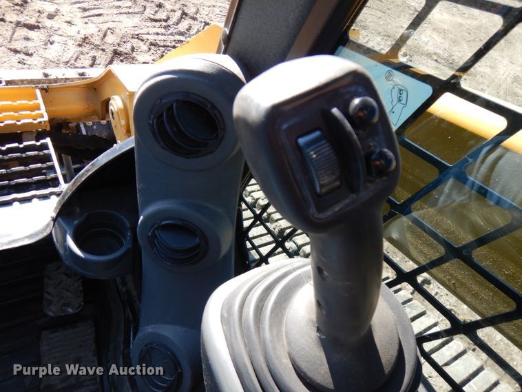 image for item IA9387 2016 Caterpillar 289D  tracked skid steer loader