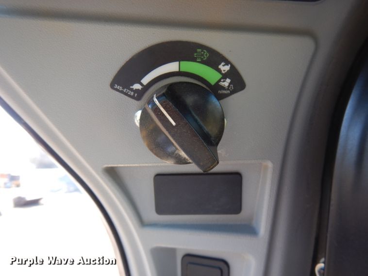 image for item IA9387 2016 Caterpillar 289D  tracked skid steer loader