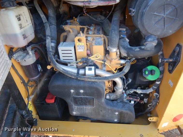 image for item IA9387 2016 Caterpillar 289D  tracked skid steer loader