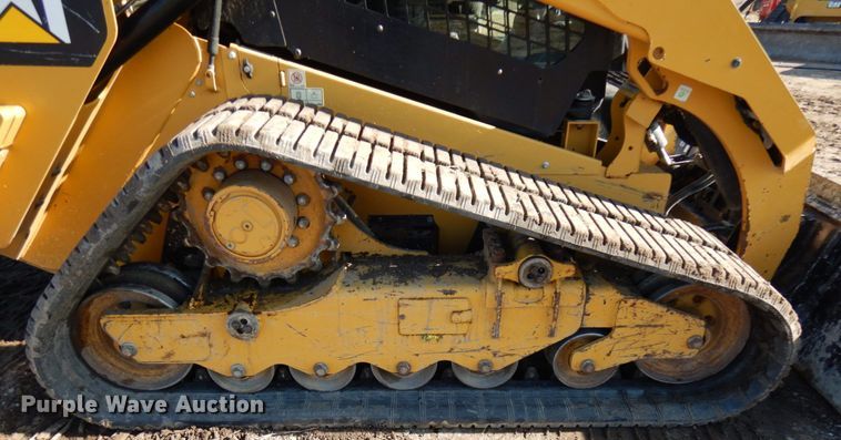 image for item IA9387 2016 Caterpillar 289D  tracked skid steer loader