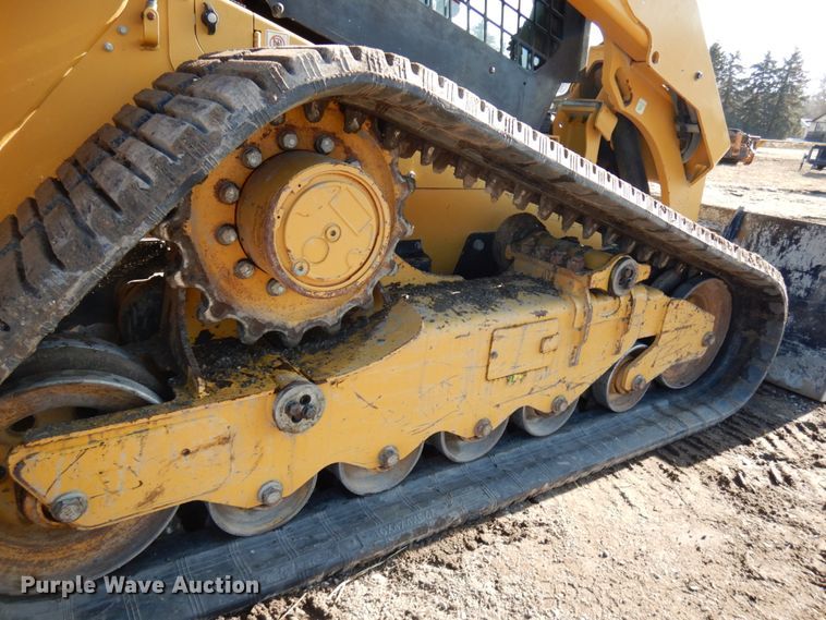 image for item IA9387 2016 Caterpillar 289D  tracked skid steer loader